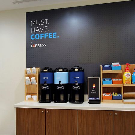 Holiday Inn Express And Suites - Tucumcari, An Ihg Hotel Ngoại thất bức ảnh
