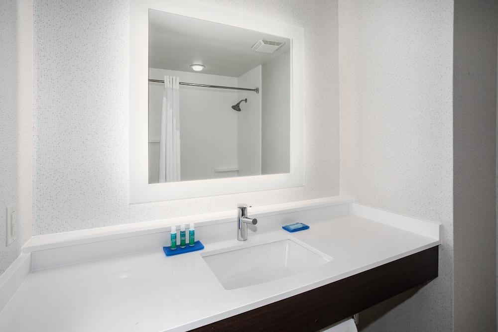 Holiday Inn Express And Suites - Tucumcari, An Ihg Hotel Ngoại thất bức ảnh
